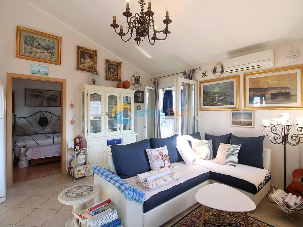 Apartments Bardak Ližnjan Zewnętrze zdjęcie