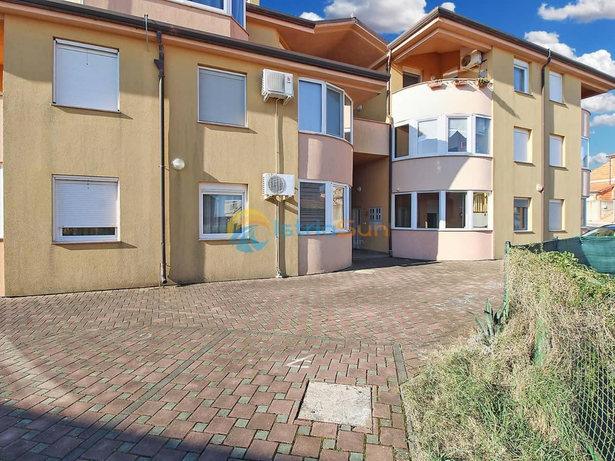 Apartments Bardak Ližnjan Zewnętrze zdjęcie