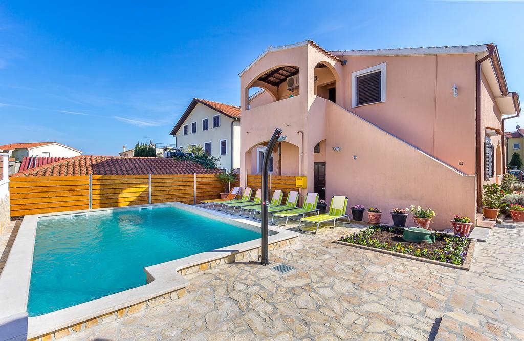 Apartments Bardak Ližnjan Zewnętrze zdjęcie