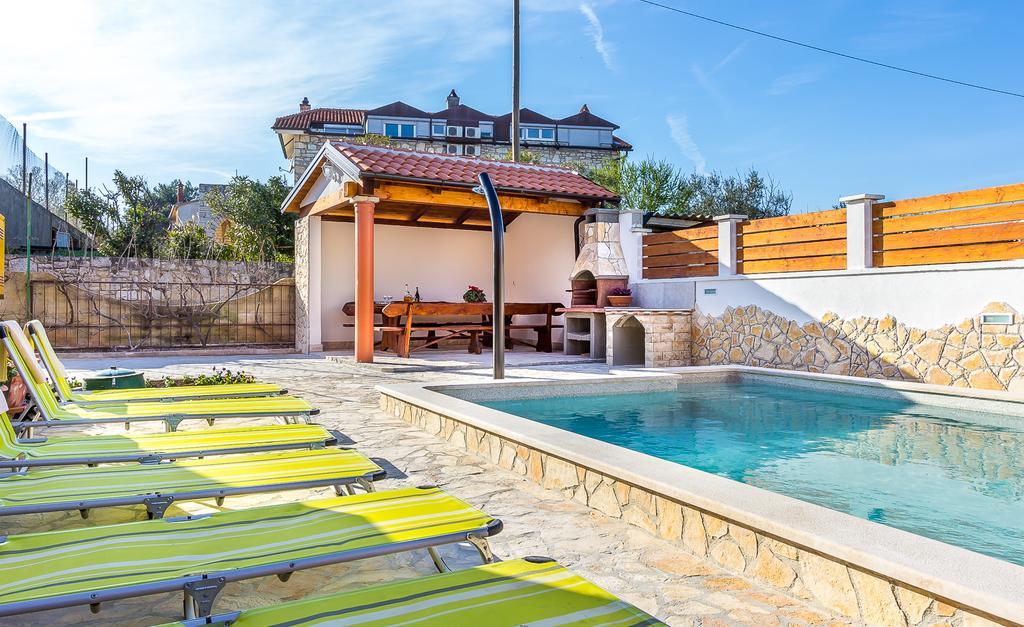 Apartments Bardak Ližnjan Zewnętrze zdjęcie