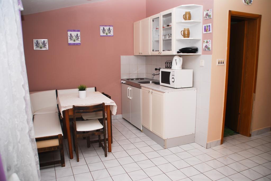 Apartments Bardak Ližnjan Pokój zdjęcie