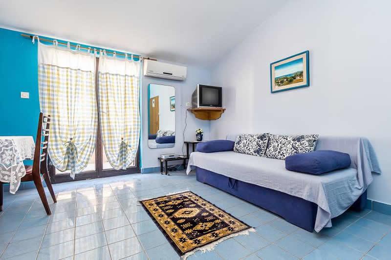 Apartments Bardak Ližnjan Pokój zdjęcie