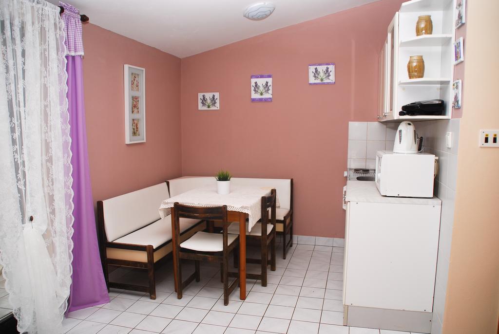 Apartments Bardak Ližnjan Pokój zdjęcie