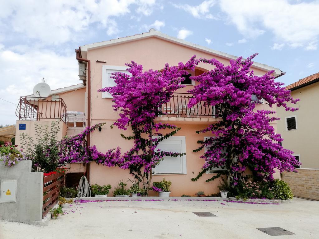 Apartments Bardak Ližnjan Zewnętrze zdjęcie